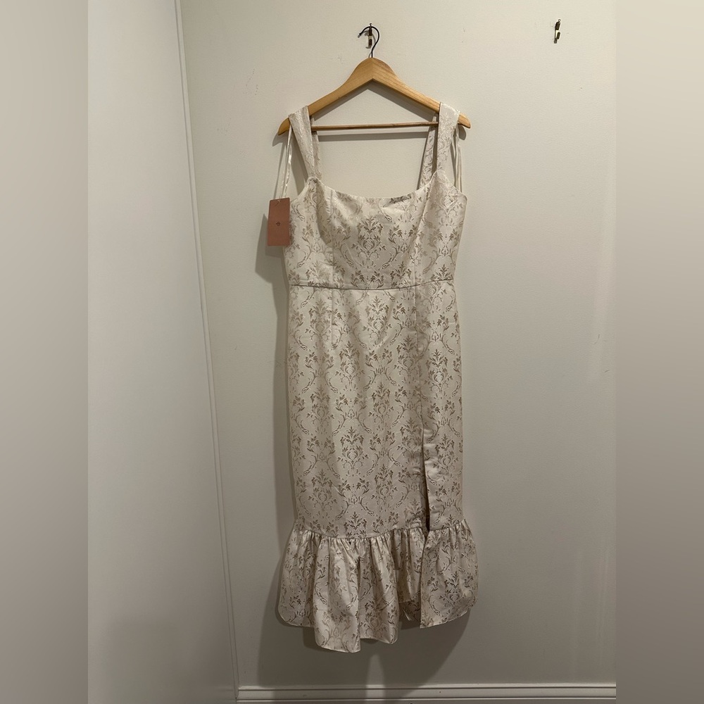 Sachin + Babi Wyatt Dress, Romantic Cream and Gold Floral Midi Dress with Slit